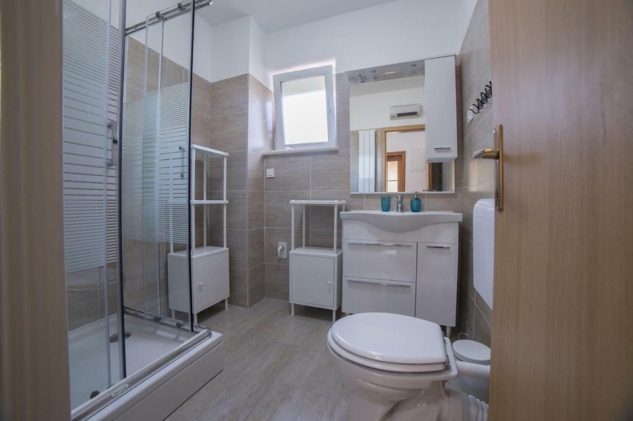 Apartments Raspolic Кастав Номер фото