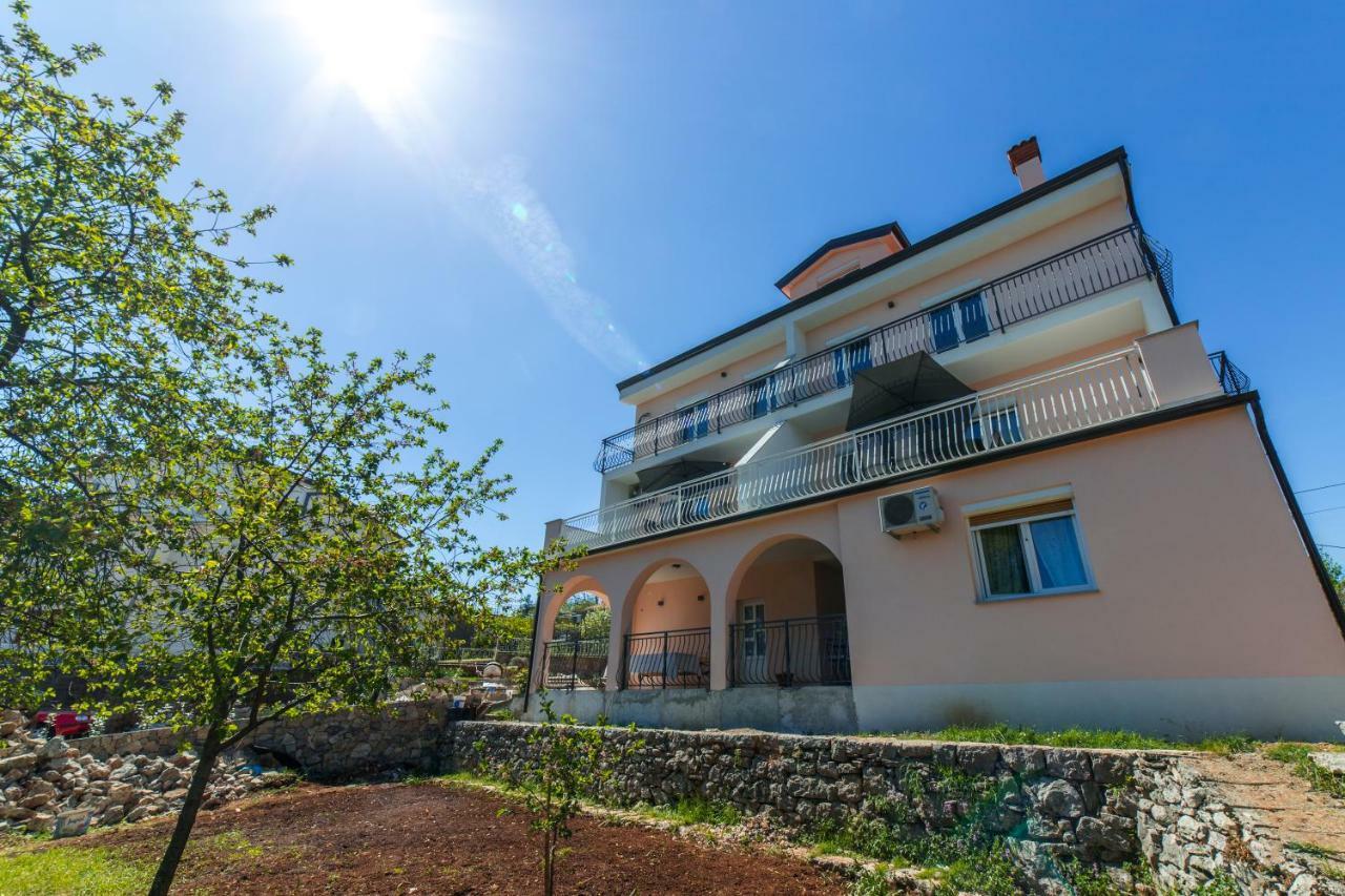Apartments Raspolic Кастав Экстерьер фото